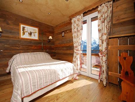 Arc En Ciel Châtel Room photo